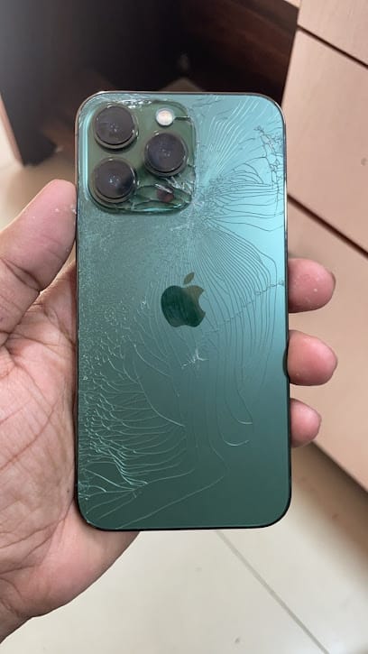 iREPAIR business photograph