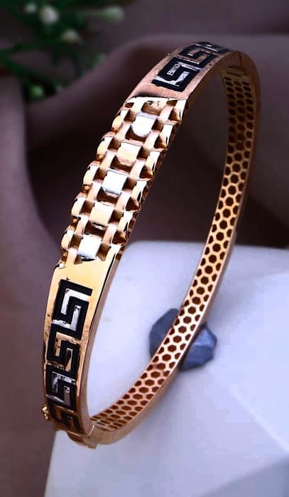 Multan jewellers business photograph