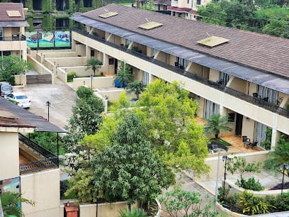 Misty Meadows - The Serene Retreat - Lonavala business photograph