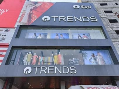 TRENDS business photograph