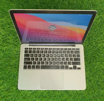 Genius bar business photograph