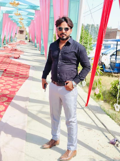 Super Alteration business photograph