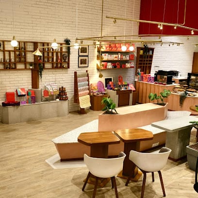 ROYCE’ Chocolate, Prabhadevi | Gourmet Chocolate Shop business photograph