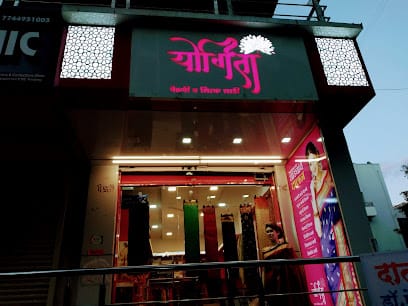 Yogita Paithani & Silk Saree business photograph