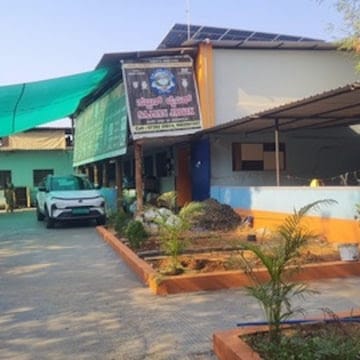 SAJJAN JAIVIK business photograph