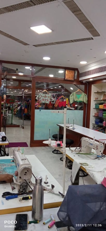 Nalinika Boutique business photograph