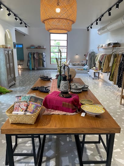 ANHAYA business photograph