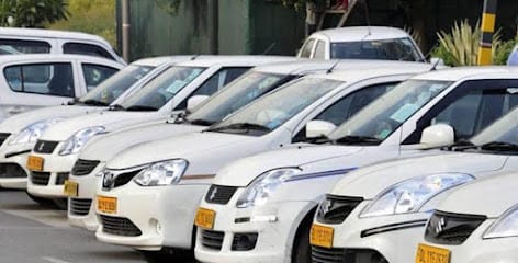 Pandey Brothers Tour & Travels business photograph