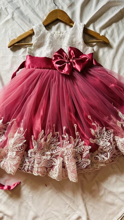 Izzah Boutique business photograph