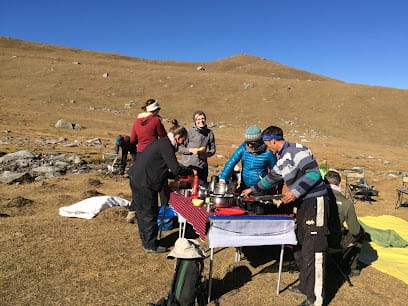 Lynx outdoor adventure business photograph