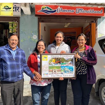 Ghoomo Uttarakhand | Travel Agency | Char Dham Yatra business photograph
