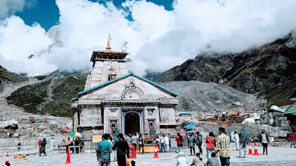 Himalayantop Travels business photograph