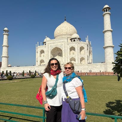 Chaman Duggal Private Tours - Tour Operator in India, Best Travel Agents in India business photograph