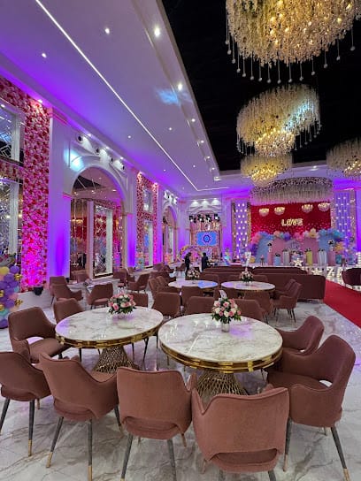 The East Crown - Group Gurmeet business photograph