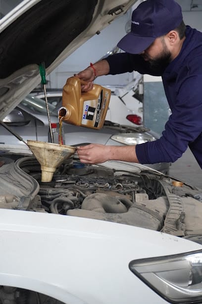 GoMechanic - Jaipur HQ business photograph