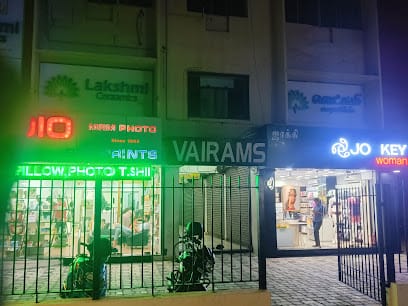 Vriksha Ladies Tailoring & Embroidery one day delivery bridal blouse business photograph