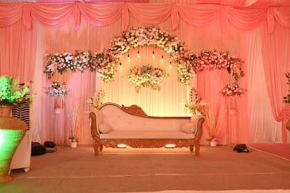 Unique Garrden business photograph