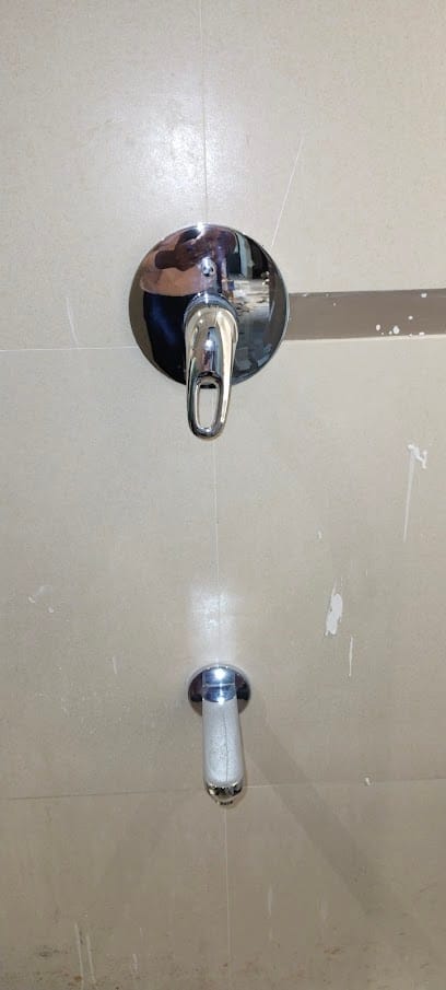 MALIK TECHNICIAN PLUMBER business photograph