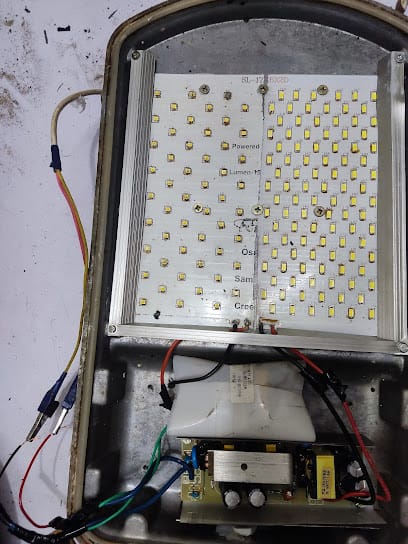 YASH ELECTRONICS REPAIR AND SPARE business photograph