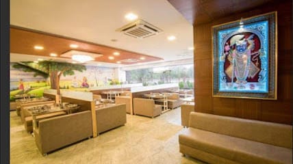 Shree Radhe Thal || Best Gujarati Thaal Restaurant In Gandhinagar | Kathiyawadi Thaal Restaurant In Gandhinagar business photograph