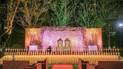 Shaadi Tadka business photograph