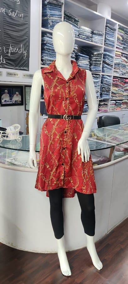 Clothes & More business photograph