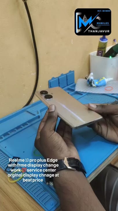 Mc Mobiles business photograph