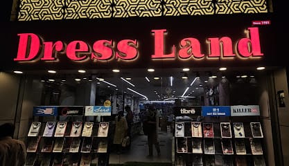 Dress Land business photograph