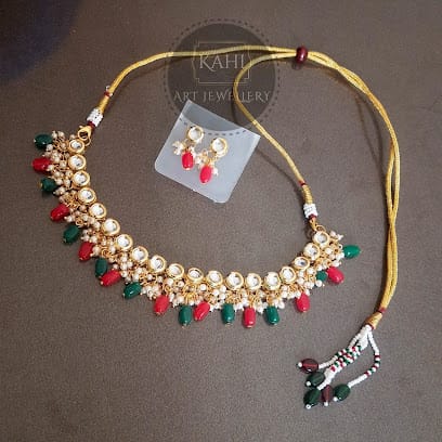KaHiArtJewellery business photograph