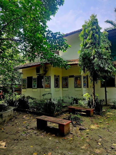 Wisdom Yatra | Tours and Travel business photograph