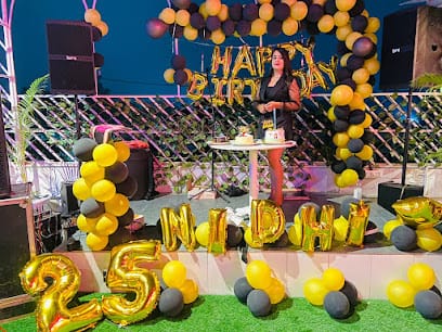 JENNIEZIA EVENTS business photograph