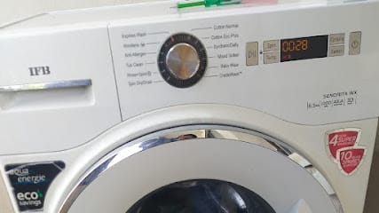 Vinayak sales & services》washing machine/ Refrigerator/Microwave Repairing Service centre business photograph