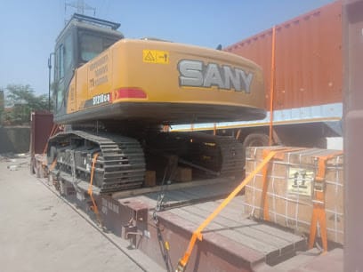 VK FORWARDERS business photograph