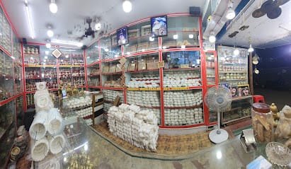 New guru handicrafts & metal business photograph