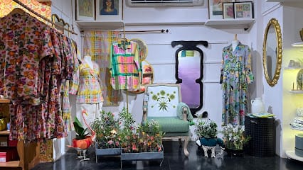 Freedom Tree business photograph