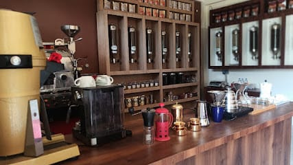 Bean Breeze Coffee tour business photograph