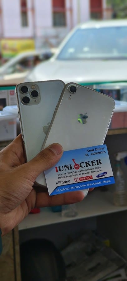 i-Unlocker Mobile repairing shop business photograph