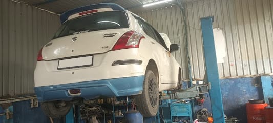 GoMechanic - Ramkrishna Service Andheri business photograph