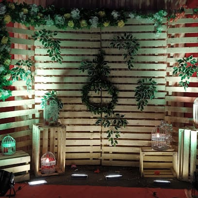 GLORIOUS FLOWER AND THEME DECORATOR business photograph