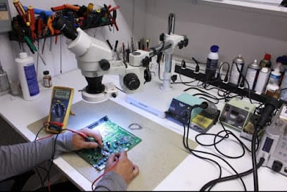 Digital Electronics LED & LCD Tv Repair Service Centre business photograph