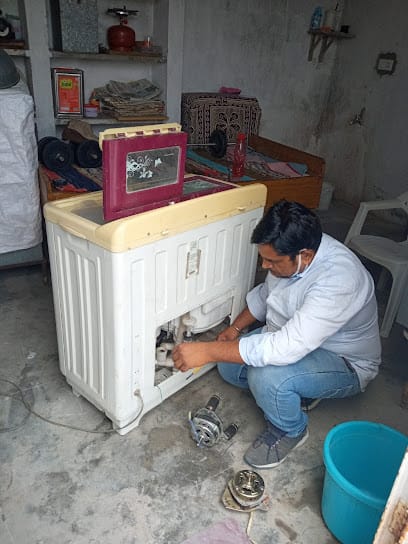 Shreeji refrigeration Navratan complex udaipur business photograph