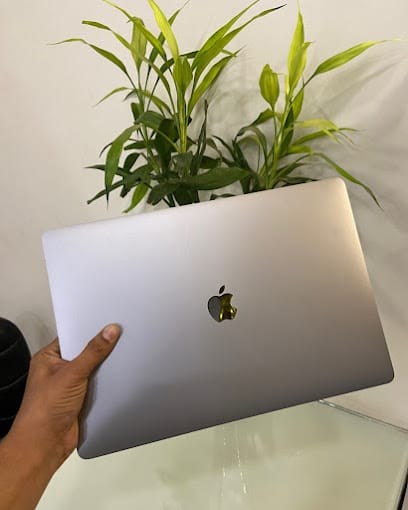 Sure Tech Computers business photograph