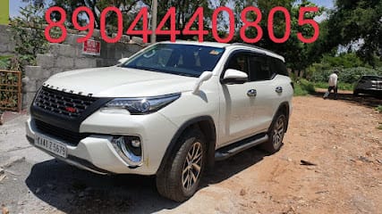 Al_arz car self drive business photograph