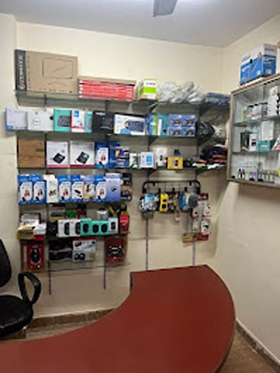 Reliance Infosolutions -Laptop Repair business photograph