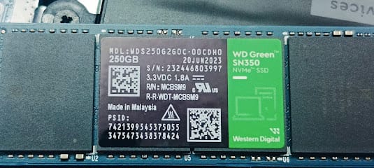 4Jo Tech computers business photograph