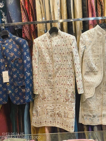 Rajposhaak business photograph