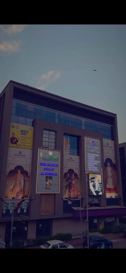 AL DEENAR FASHION PVT LTD business photograph