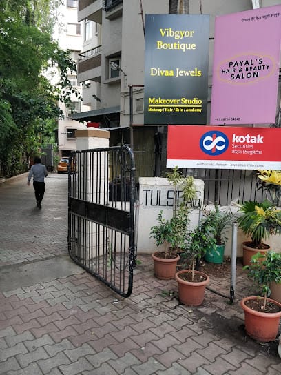 Diva Jewels business photograph