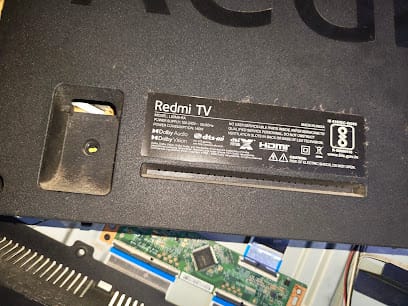 S S Electronics business photograph