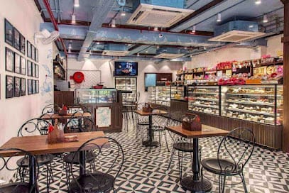 Mr. Crust Bakers business photograph